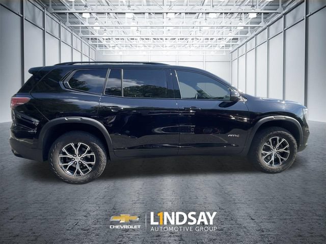 Certified 2024 GMC Acadia AT4 w/ Luxury Package AWD/4WD image 9