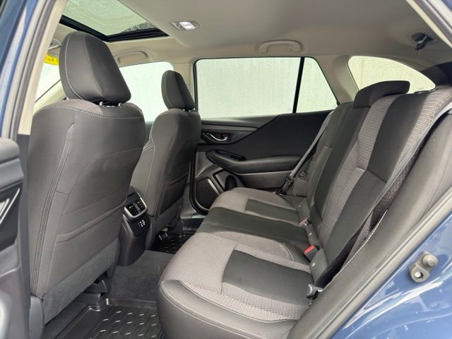 Used 2023 Subaru Outback Premium AWD/4WD image 22