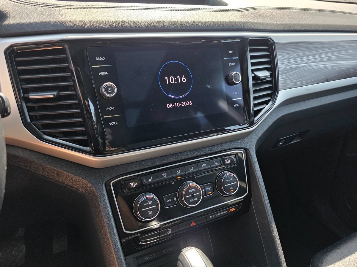 Used 2023 Volkswagen Atlas Cross Sport SE FWD image 35