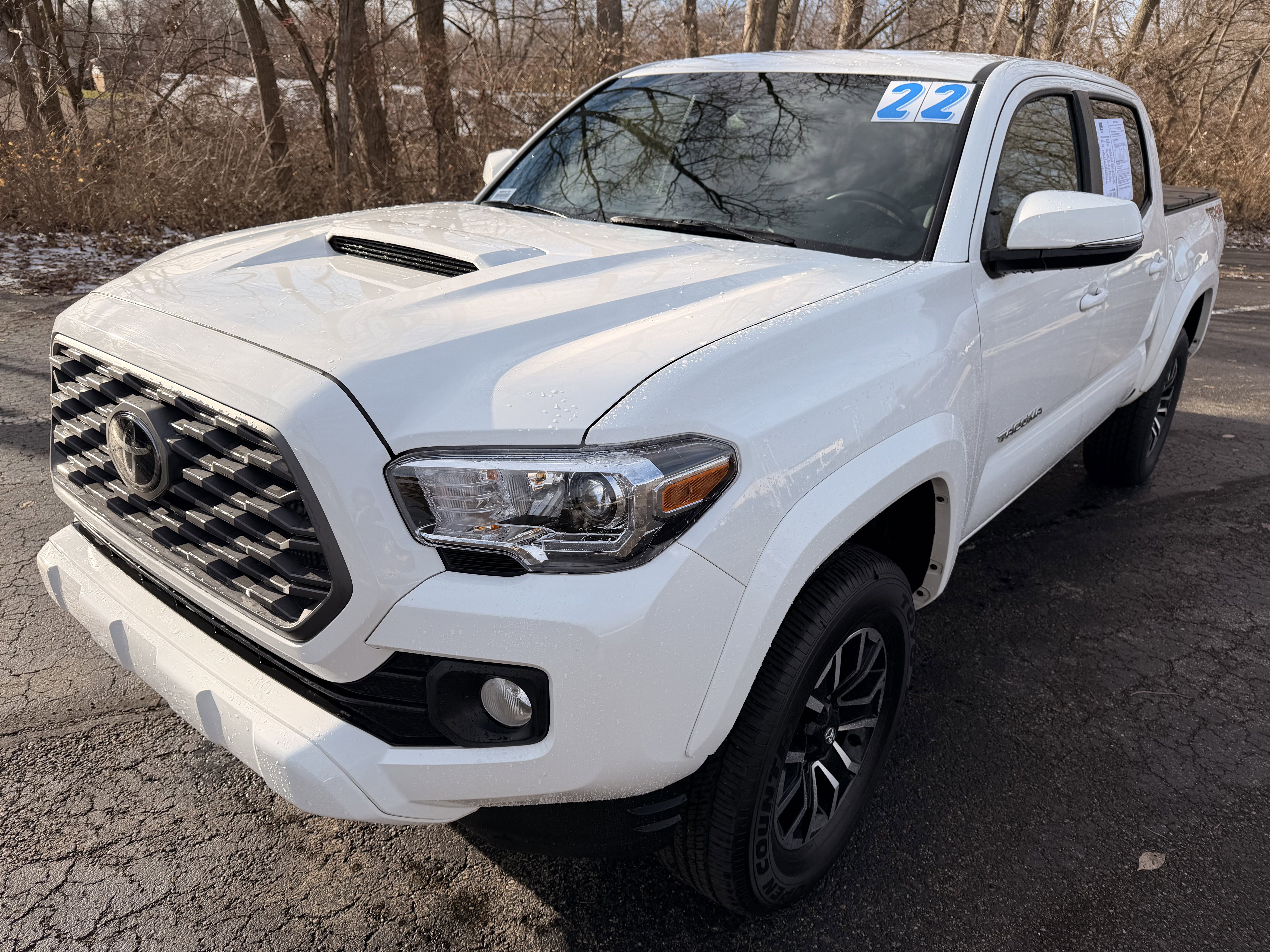 Used 2022 Toyota Tacoma TRD Sport image 7