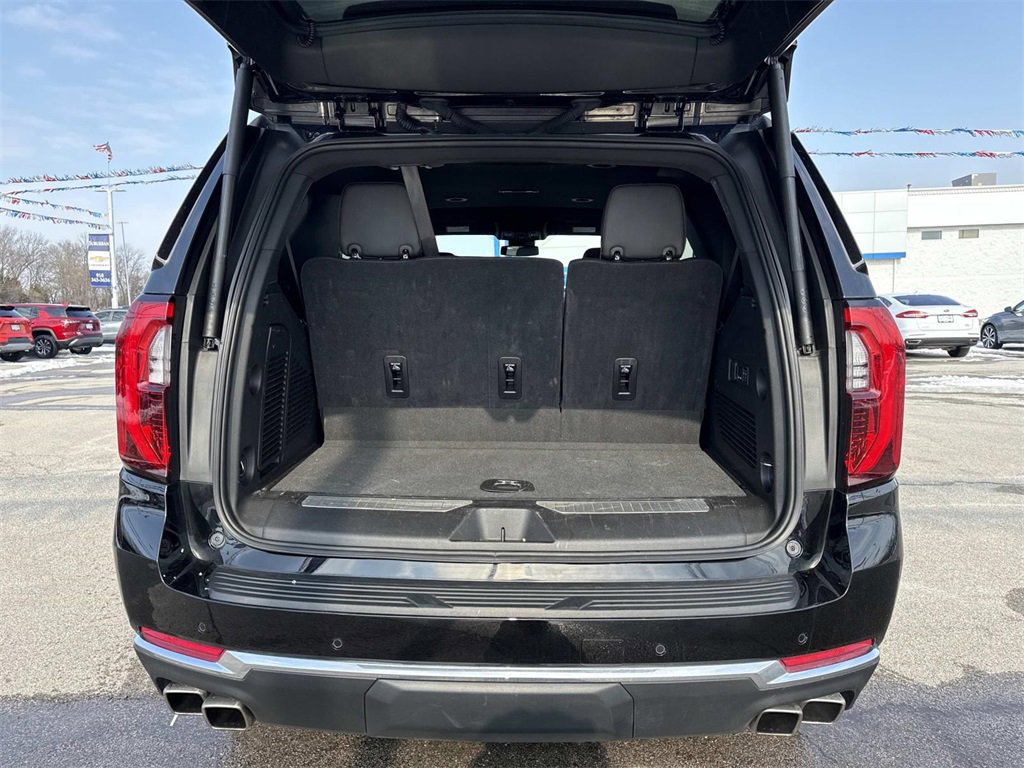 Used 2025 GMC Yukon Denali image 5