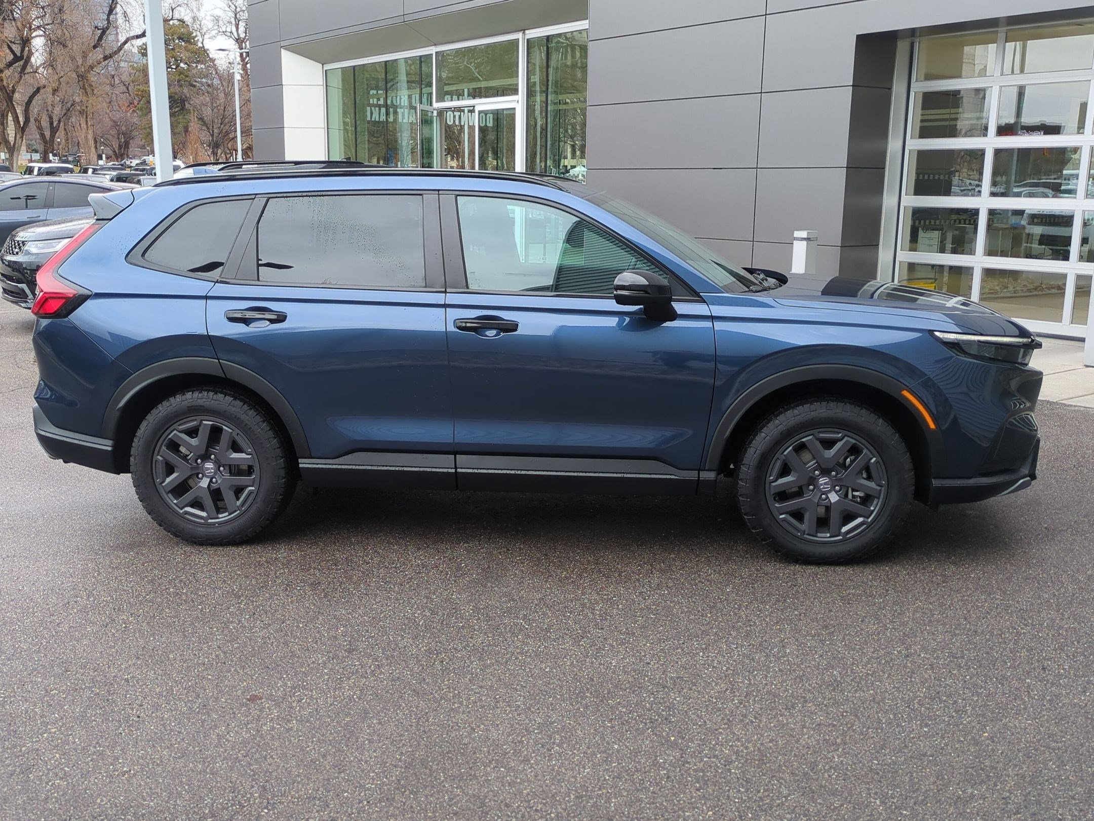 Used 2026 Honda CR-V TrailSport image 2