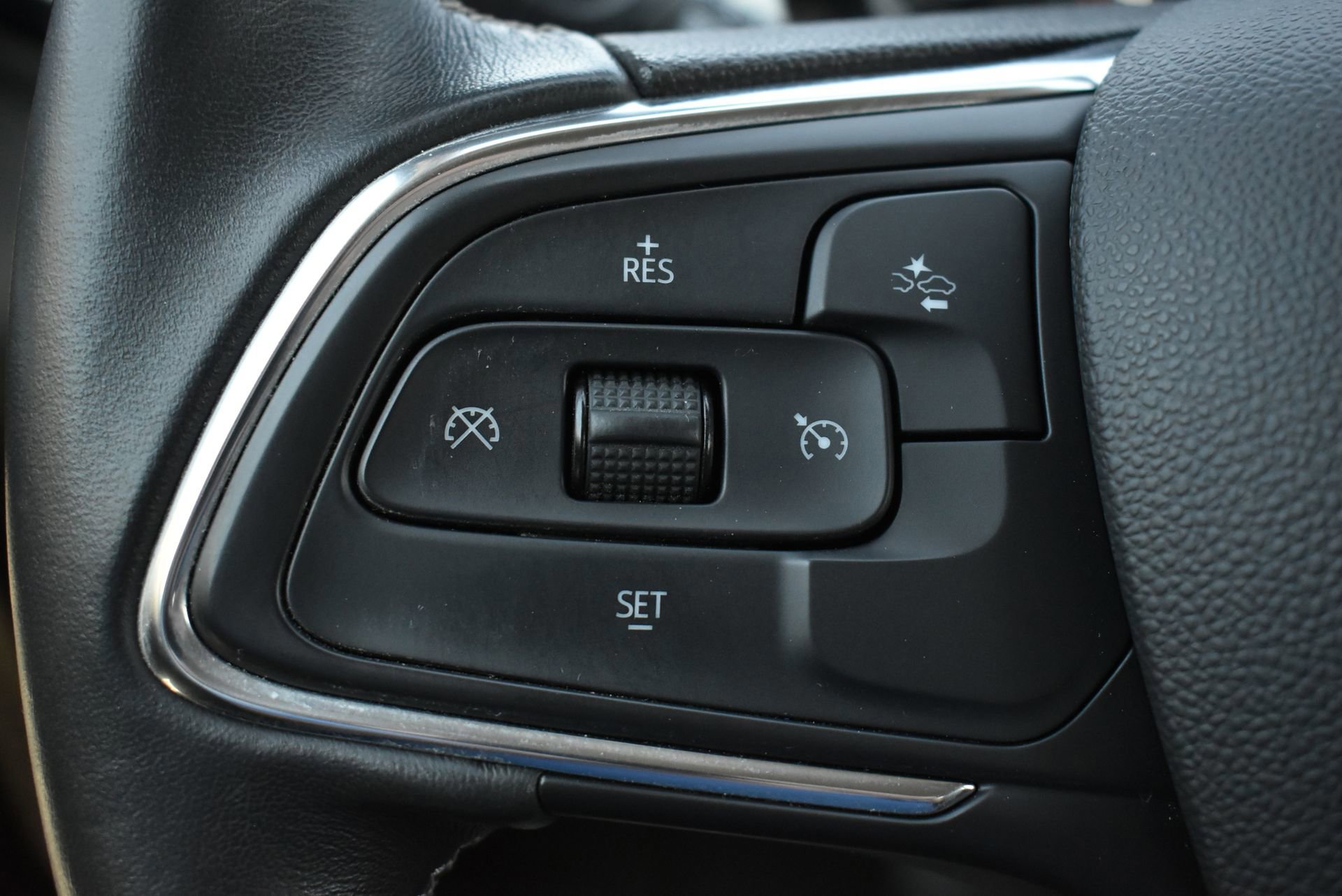 Used 2023 Buick Encore GX Select FWD image 20