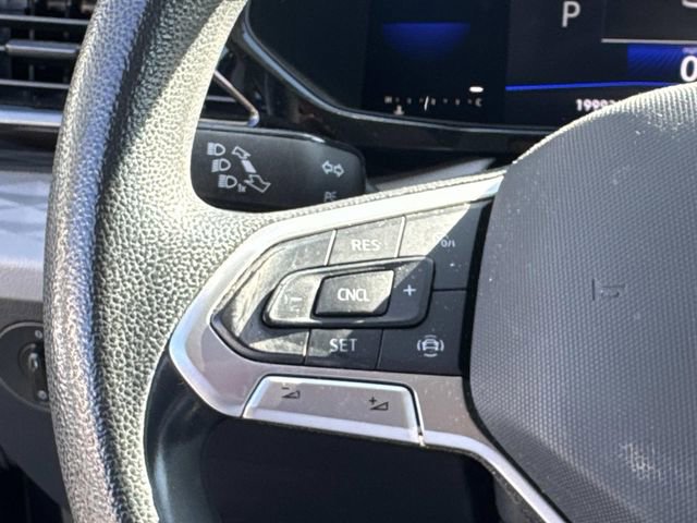 Certified 2022 Volkswagen Taos S image 16