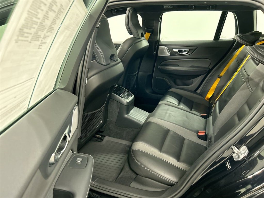 Used 2021 Volvo V60 T8 Polestar image 21