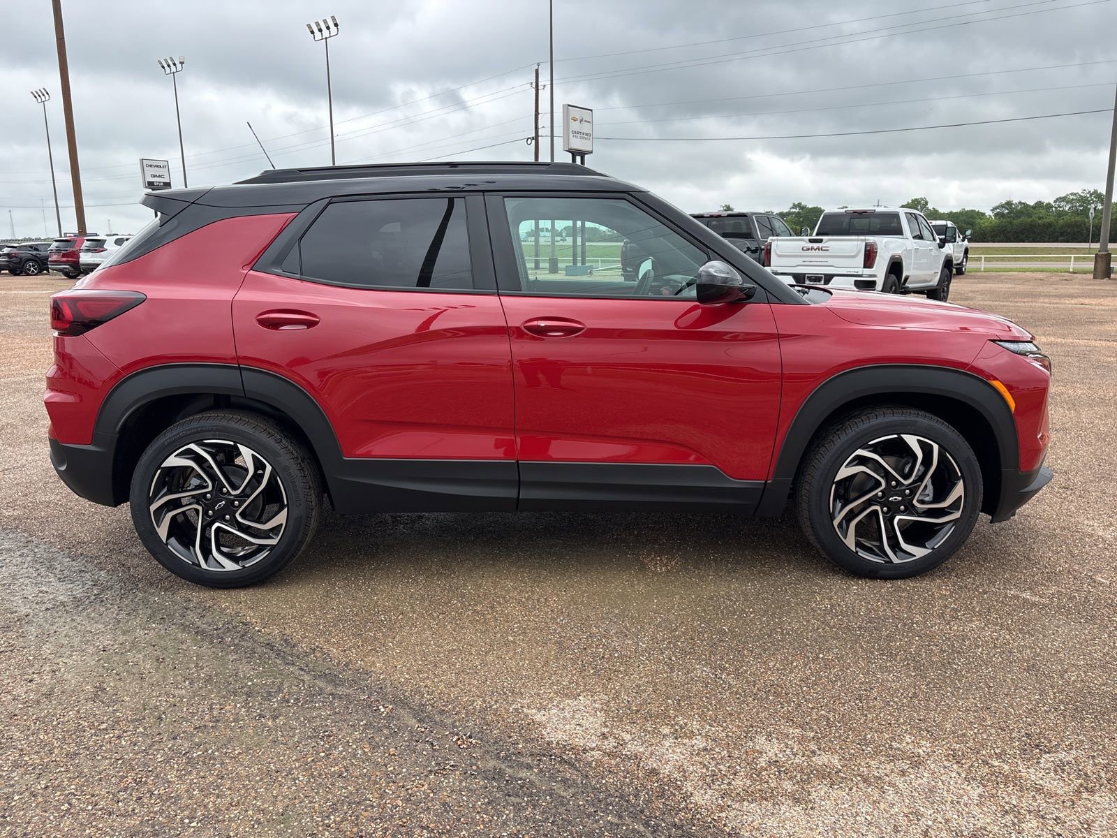 New 2026 Chevrolet TrailBlazer RS w/ Convenience Package FWD image 7