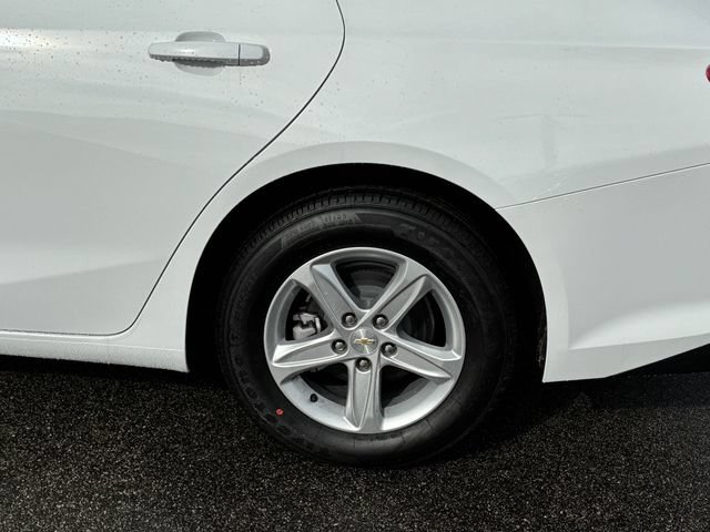 New 2025 Chevrolet Malibu LS w/ Driver Confidence Package FWD image 15