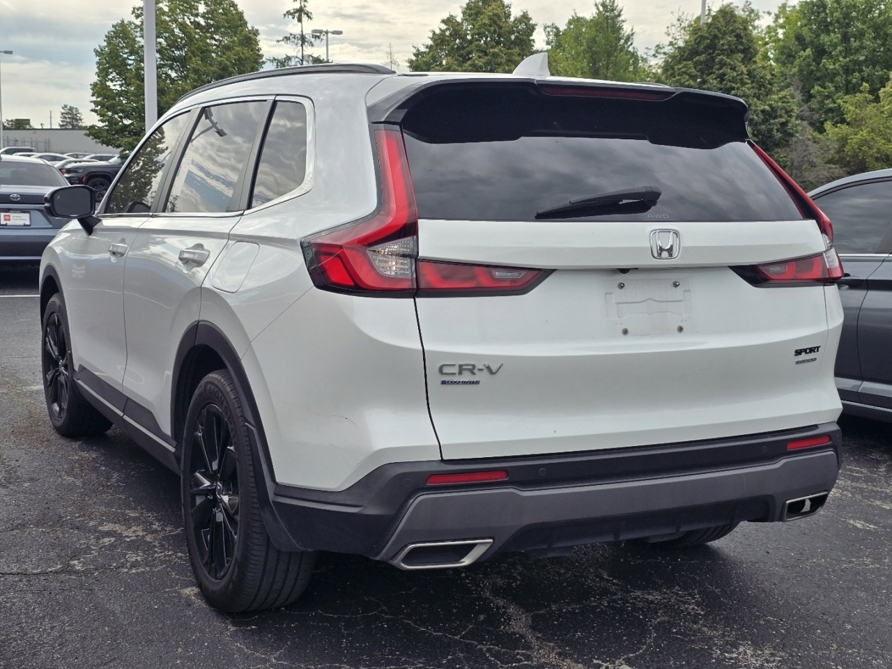 Used 2023 Honda CR-V Sport Touring image 5