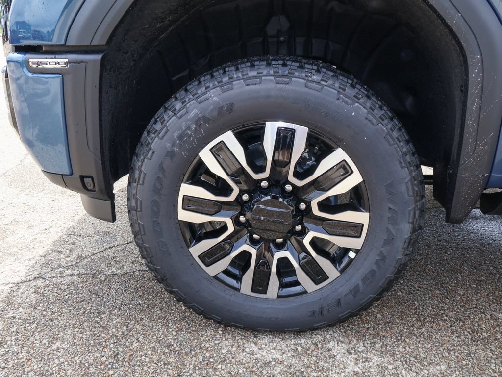 New 2026 GMC Sierra 3500 Denali Ultimate AWD/4WD image 39