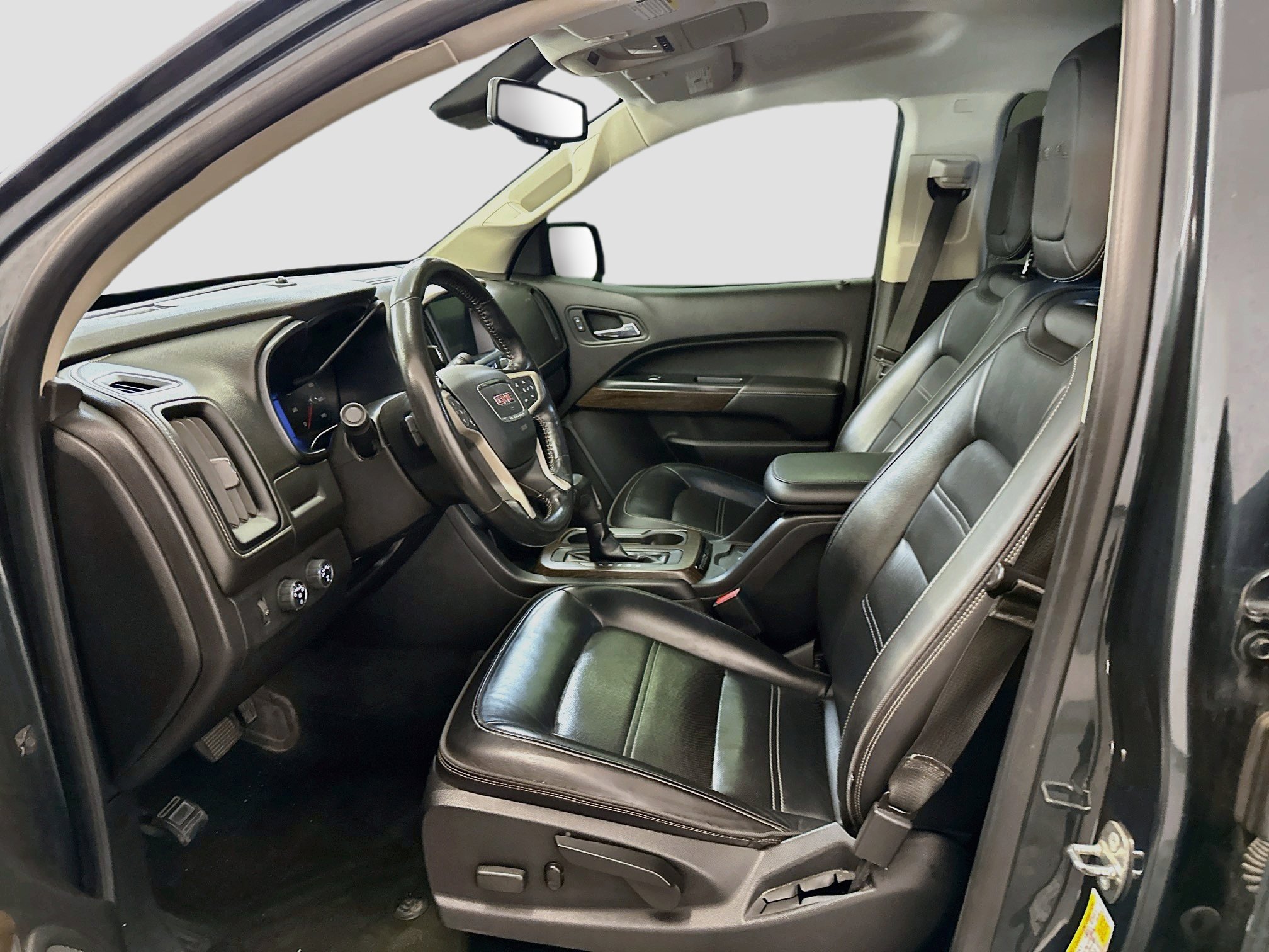 Used 2018 GMC Canyon Denali AWD/4WD image 13