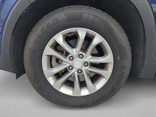 Used 2020 Hyundai Santa Fe SE w/ Cargo Package image 8