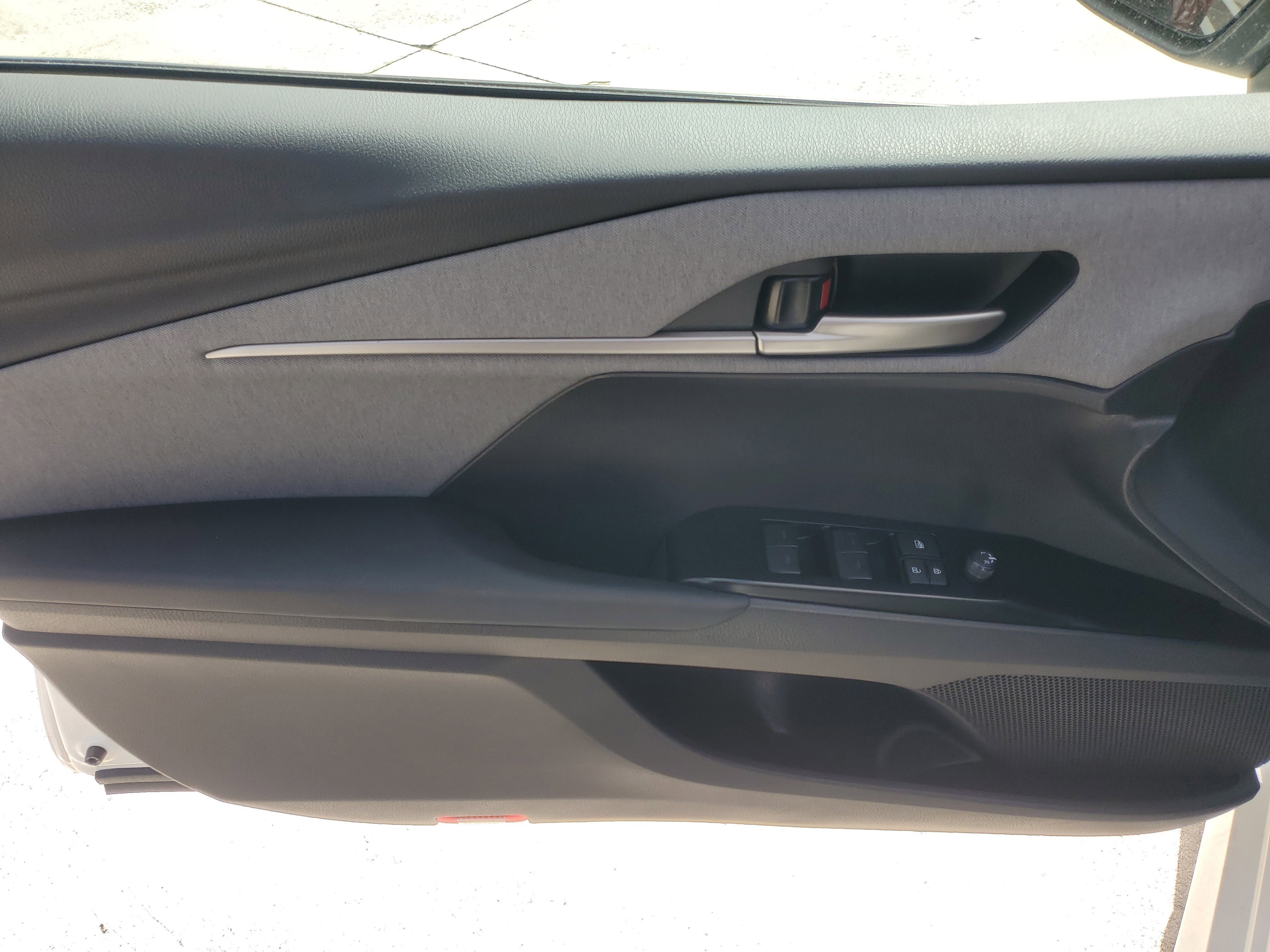 Certified 2025 Toyota Camry LE image 18