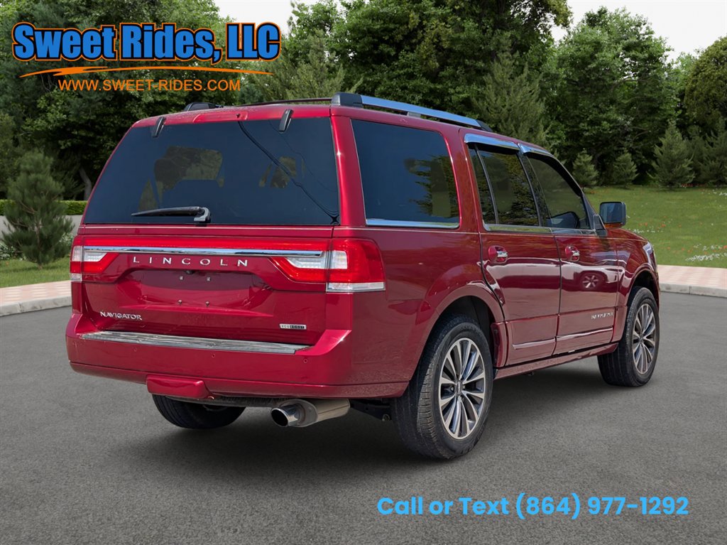 Used 2016 Lincoln Navigator Select image 8