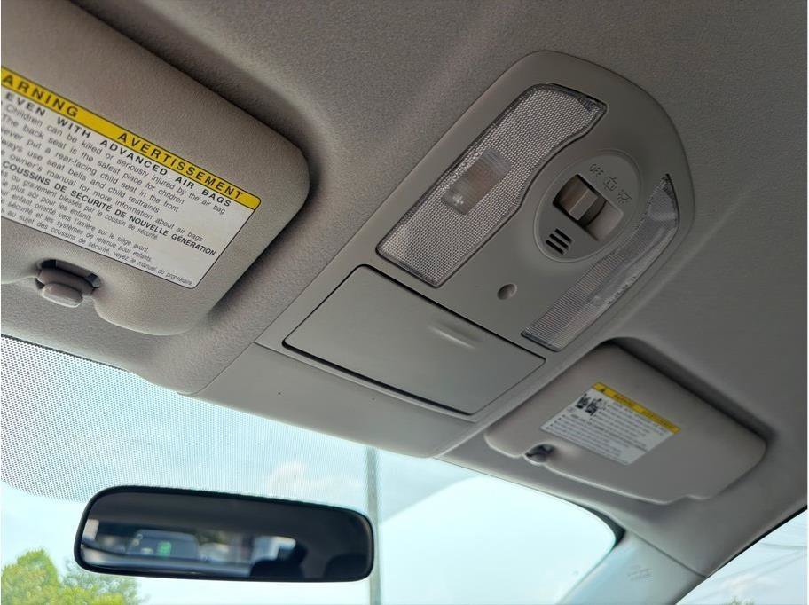 Used 2012 Toyota Prius Two FWD image 19