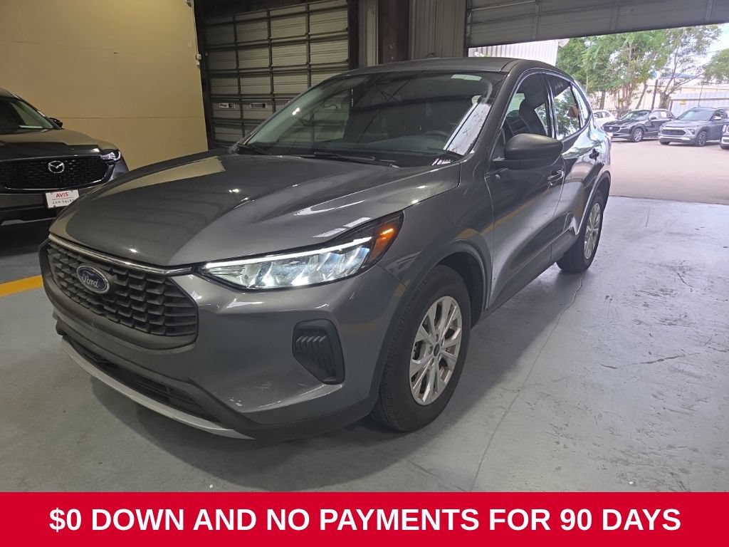 Used 2025 Ford Escape Active FWD image 1