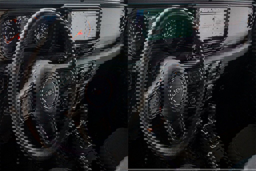 Used 2024 Jeep Gladiator Sport image 8