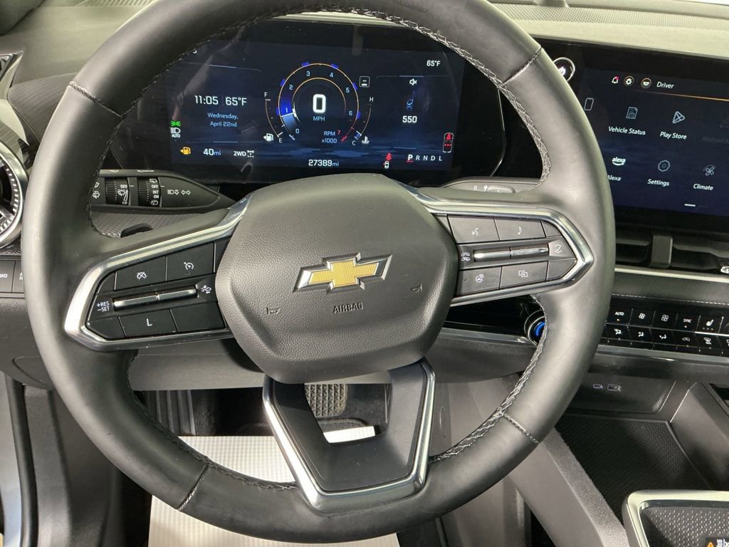 Used 2025 Chevrolet Equinox LT w/ Convenience Package II AWD/4WD image 16
