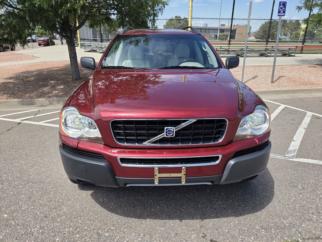 Used 2004 Volvo XC90 T6 AWD/4WD image 2