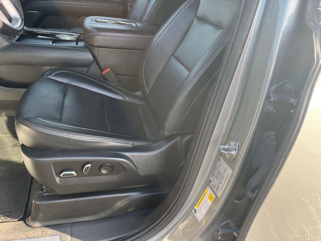Used 2023 GMC Yukon Denali AWD/4WD image 21
