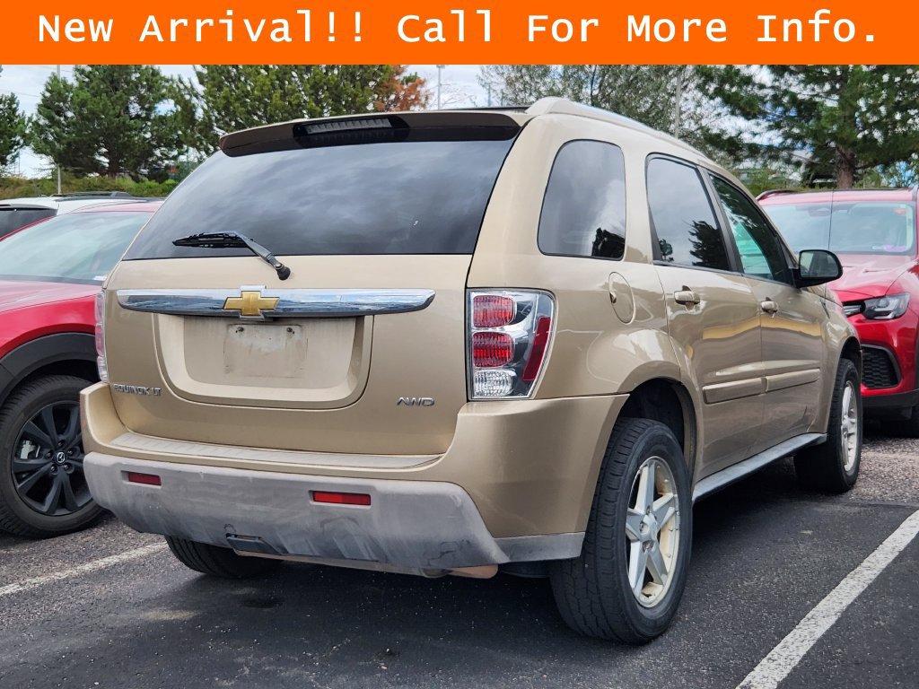 Used 2005 Chevrolet Equinox LT AWD/4WD image 3