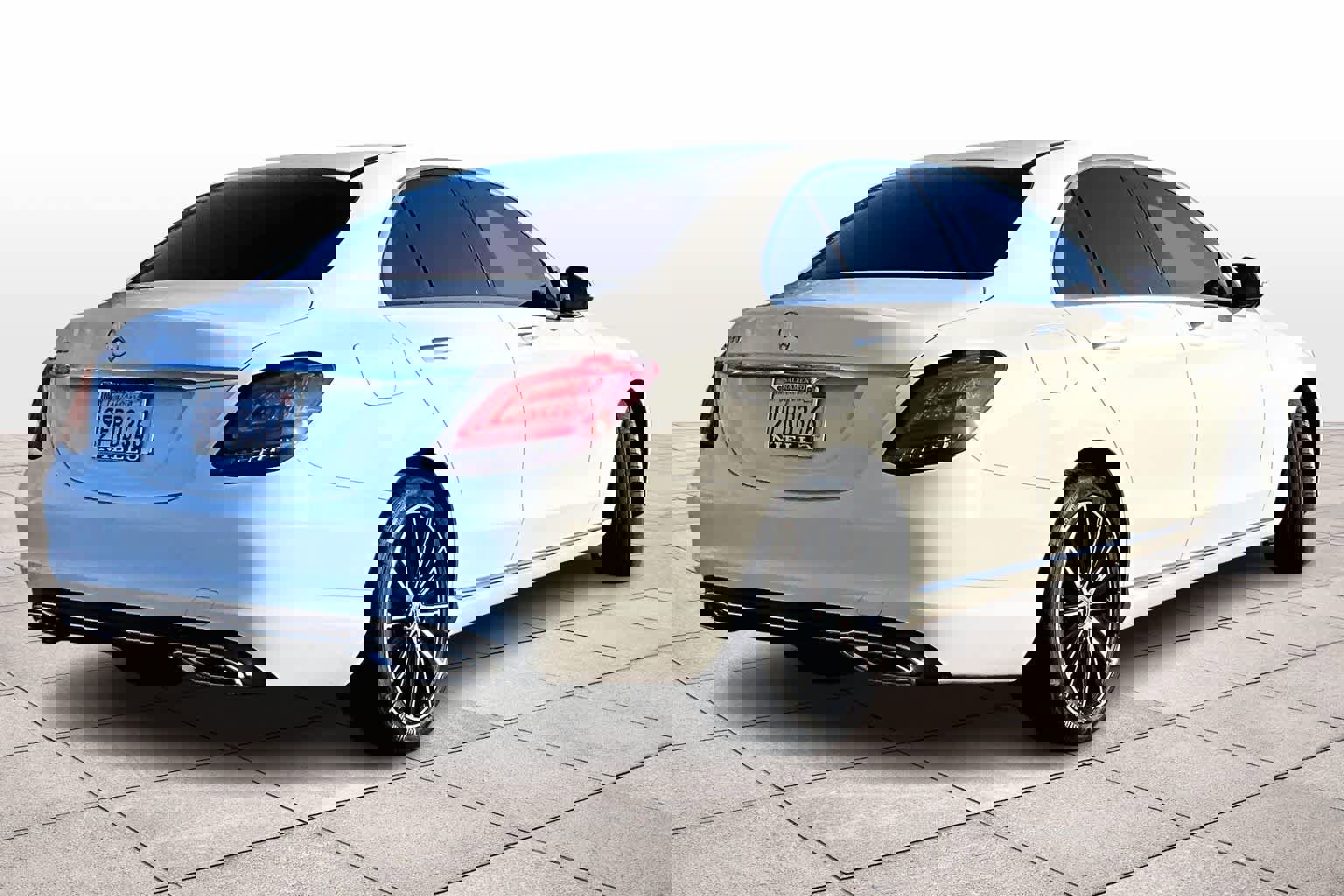 Used 2021 Mercedes-Benz C 300 Sedan image 16