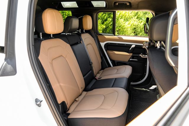 New 2026 Land Rover Defender 110 V8 AWD/4WD image 46