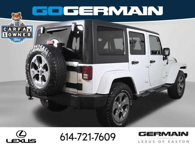 Used 2017 Jeep Wrangler Unlimited Sahara w/ Dual Top Group AWD/4WD image 9