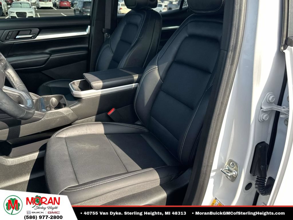 Certified 2026 GMC Terrain Elevation w/ Elevation Premium Package FWD image 17
