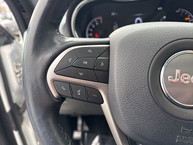 Used 2020 Jeep Grand Cherokee Limited w/ Luxury Group II image 24