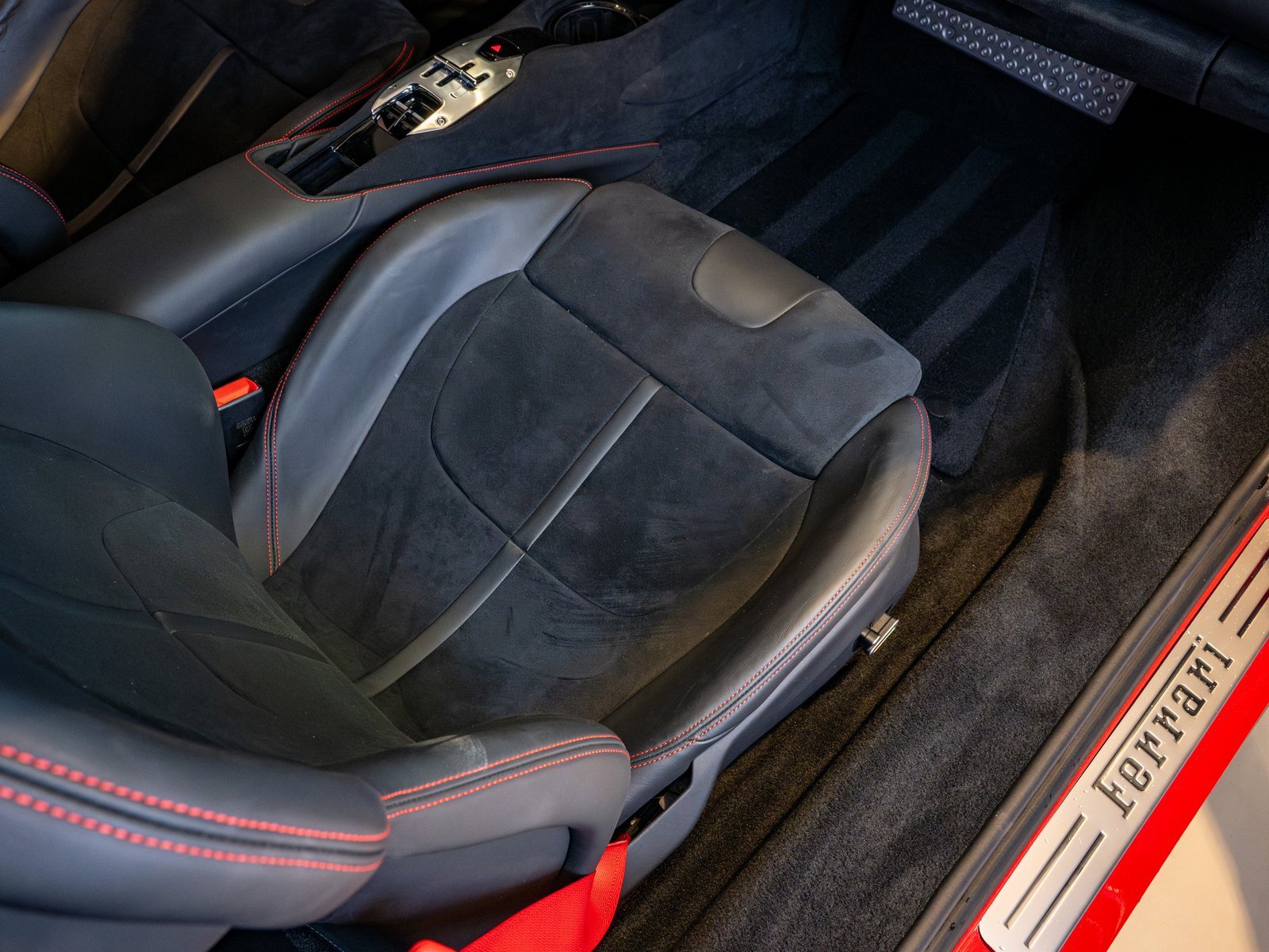 Used 2023 Ferrari SF90 Stradale image 20