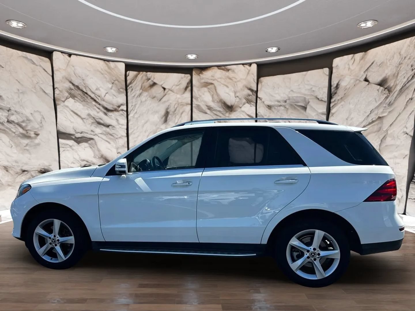 Used 2018 Mercedes-Benz GLE 350 image 5