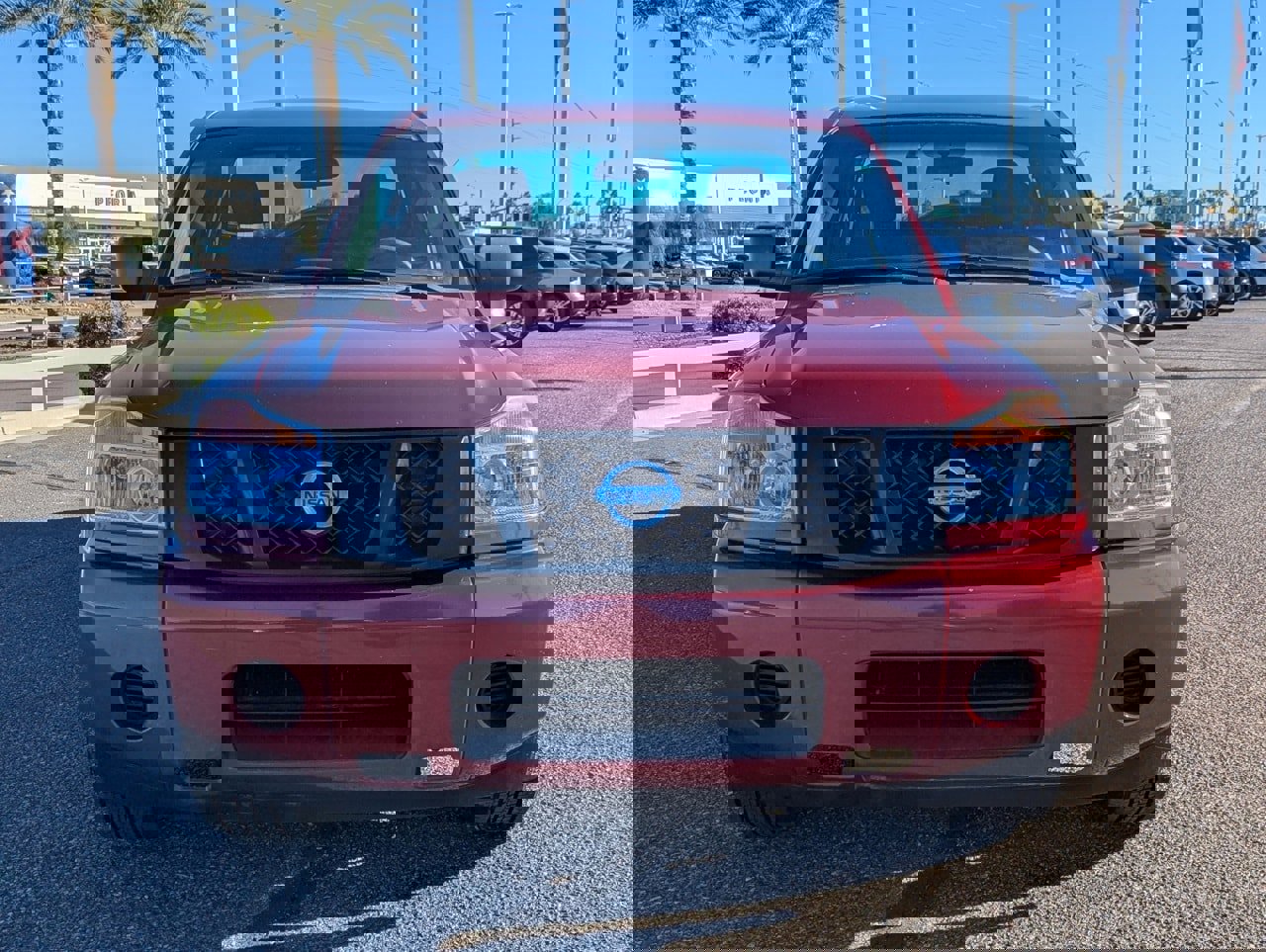 Used 2015 Nissan Titan S image 9