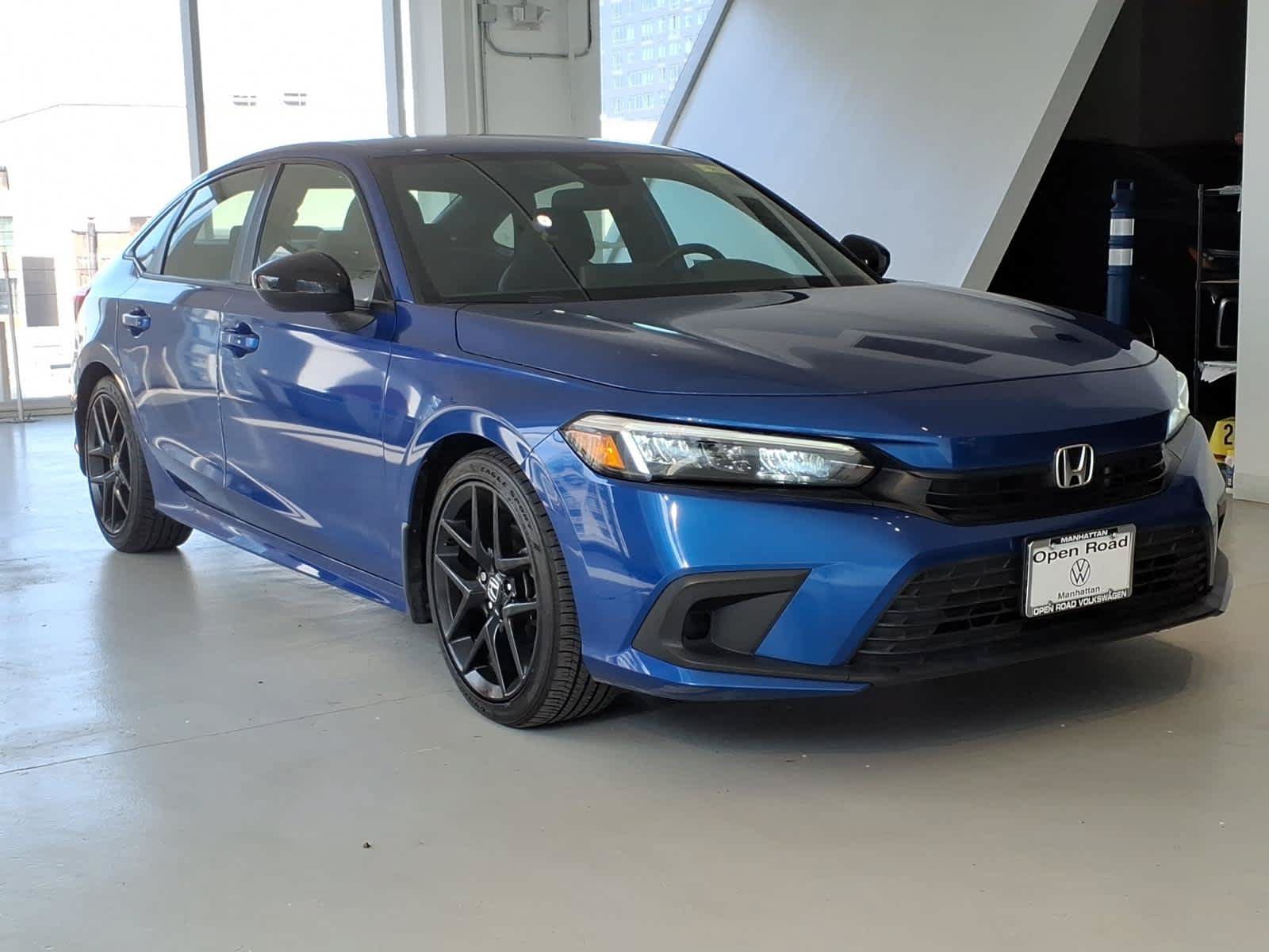 Used 2024 Honda Civic Sport image 3