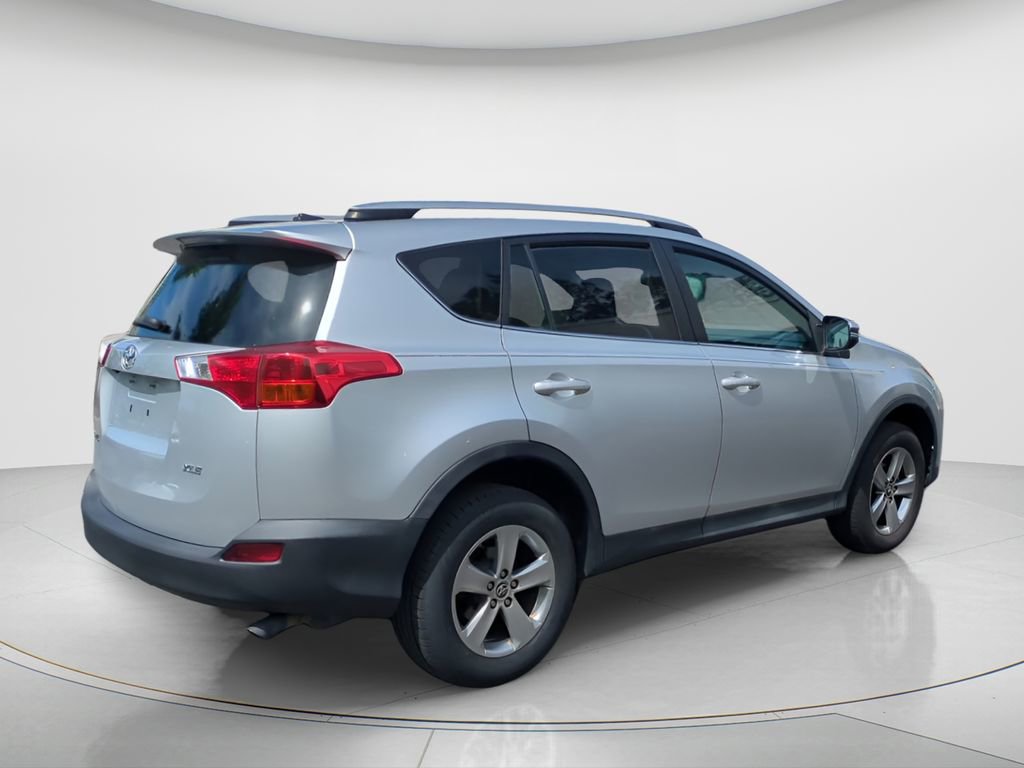 Used 2015 Toyota RAV4 XLE image 5