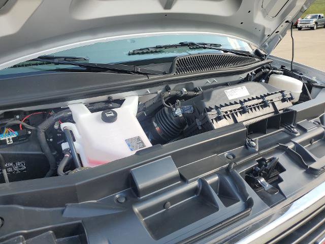 New 2025 GMC Savana 3500 w/ Driver Convenience Package image 33