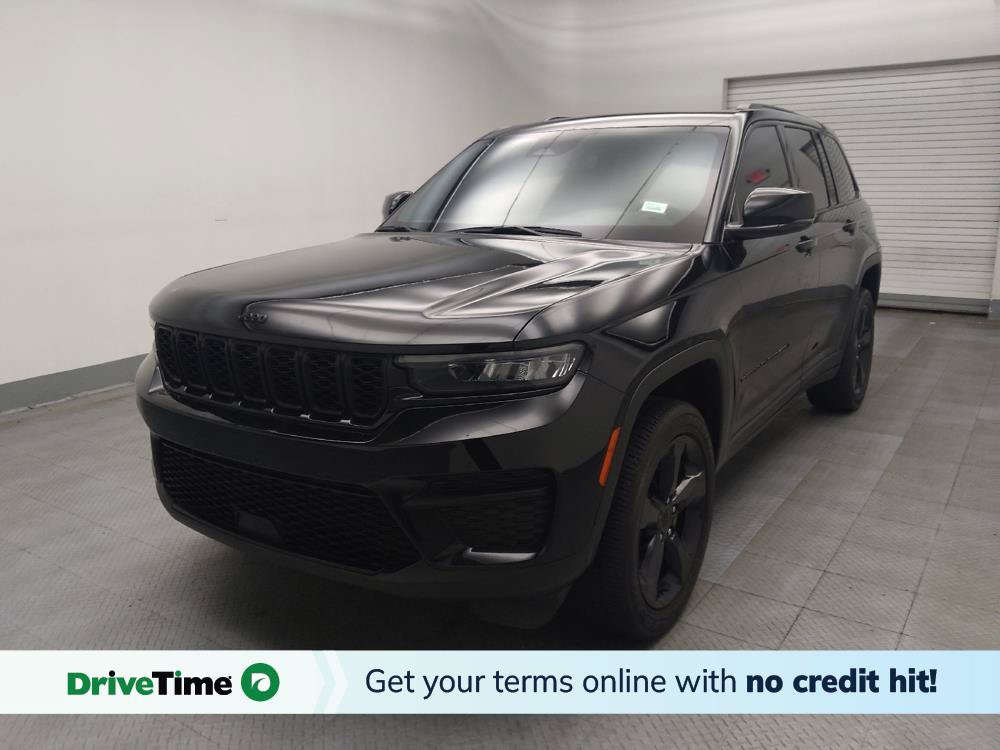 Used 2023 Jeep Grand Cherokee Altitude AWD/4WD image 1