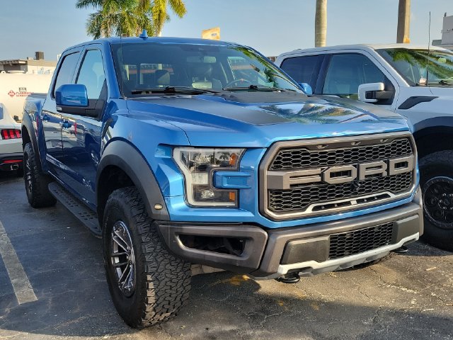 Used 2019 Ford F150 Raptor w/ Equipment Group 802A Luxury AWD/4WD image 2