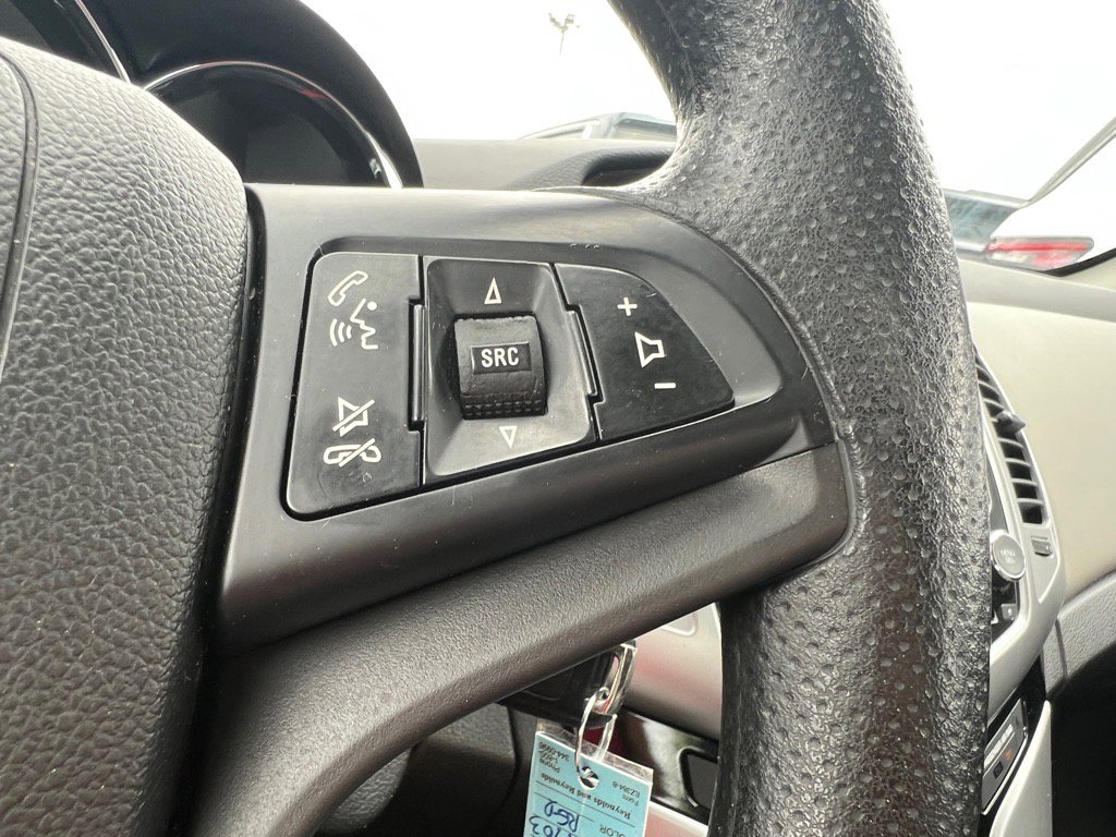 Used 2015 Chevrolet Cruze LT w/ RS Package image 13