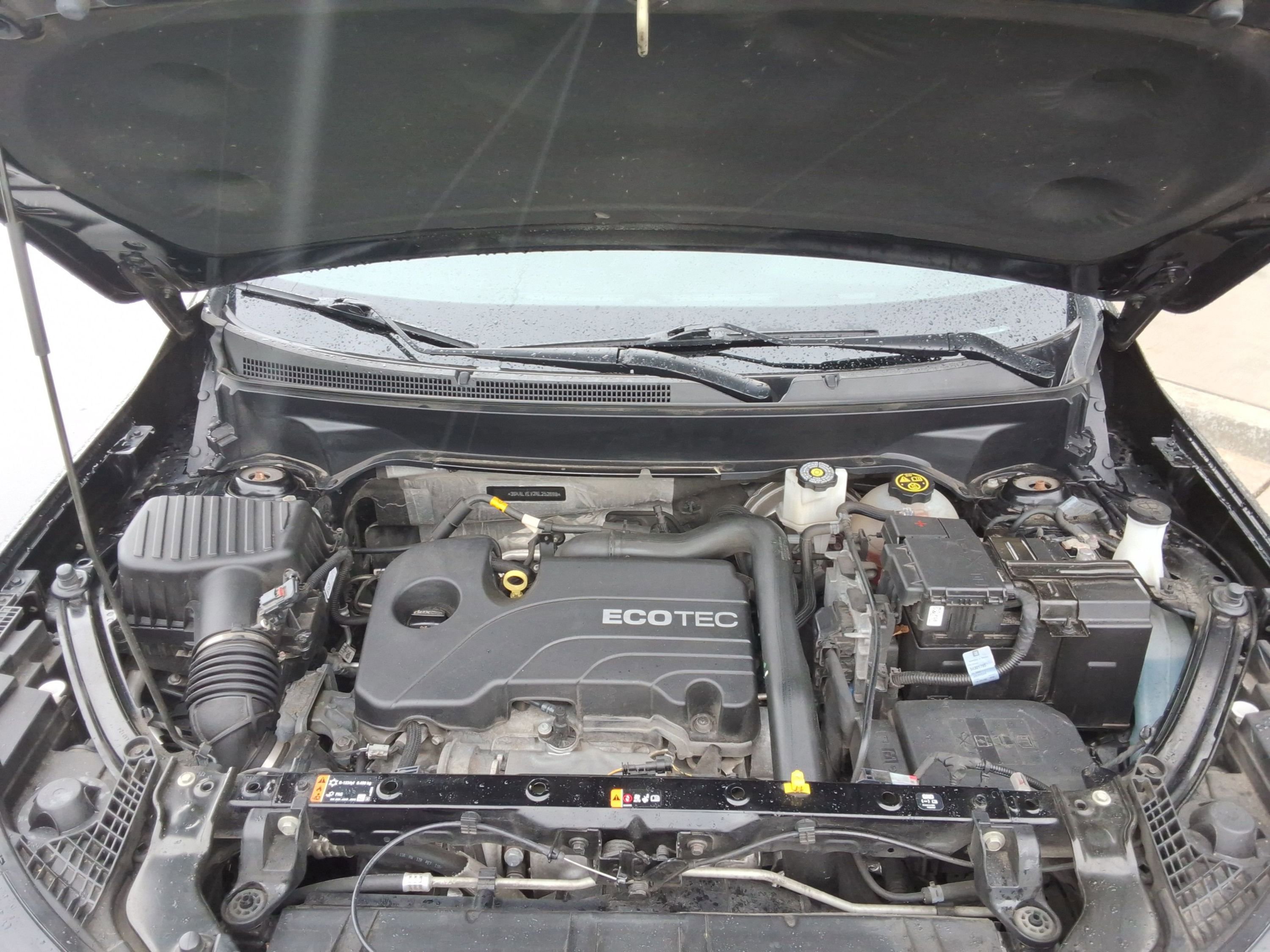 Used 2022 GMC Terrain AT4 w/ LPO, Floor Liner Package image 35