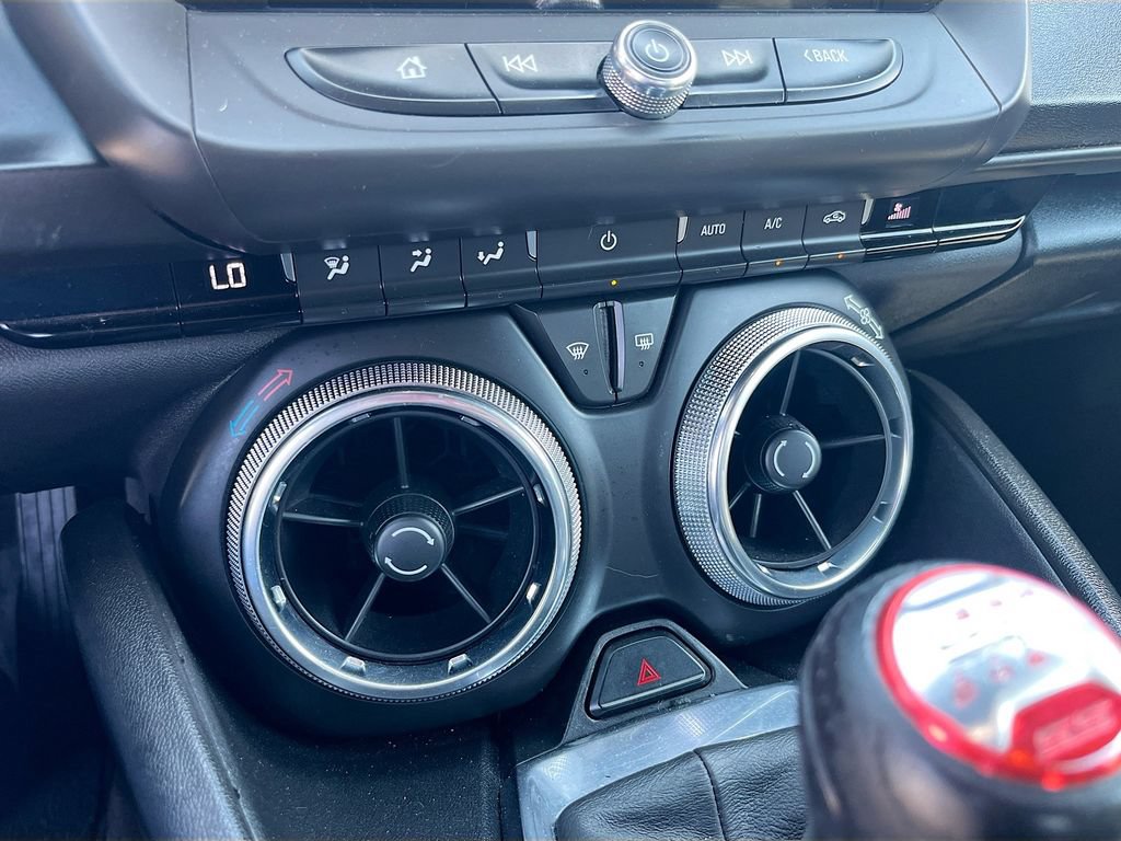 Used 2021 Chevrolet Camaro SS RWD image 15