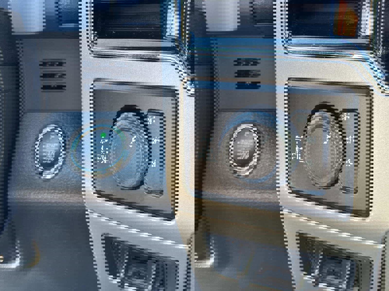 Used 2022 Ford F250 Lariat w/ Lariat Ultimate Package image 44