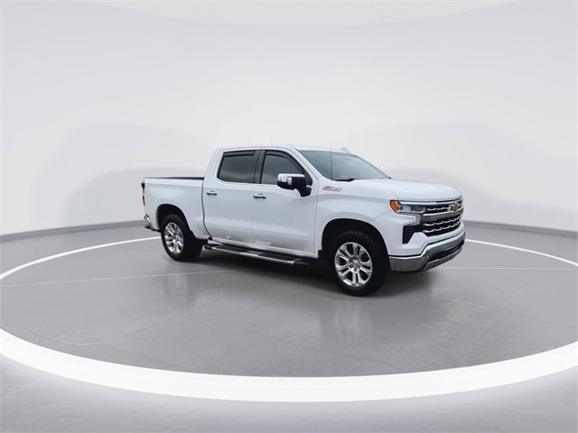 Used 2023 Chevrolet Silverado 1500 LTZ image 2