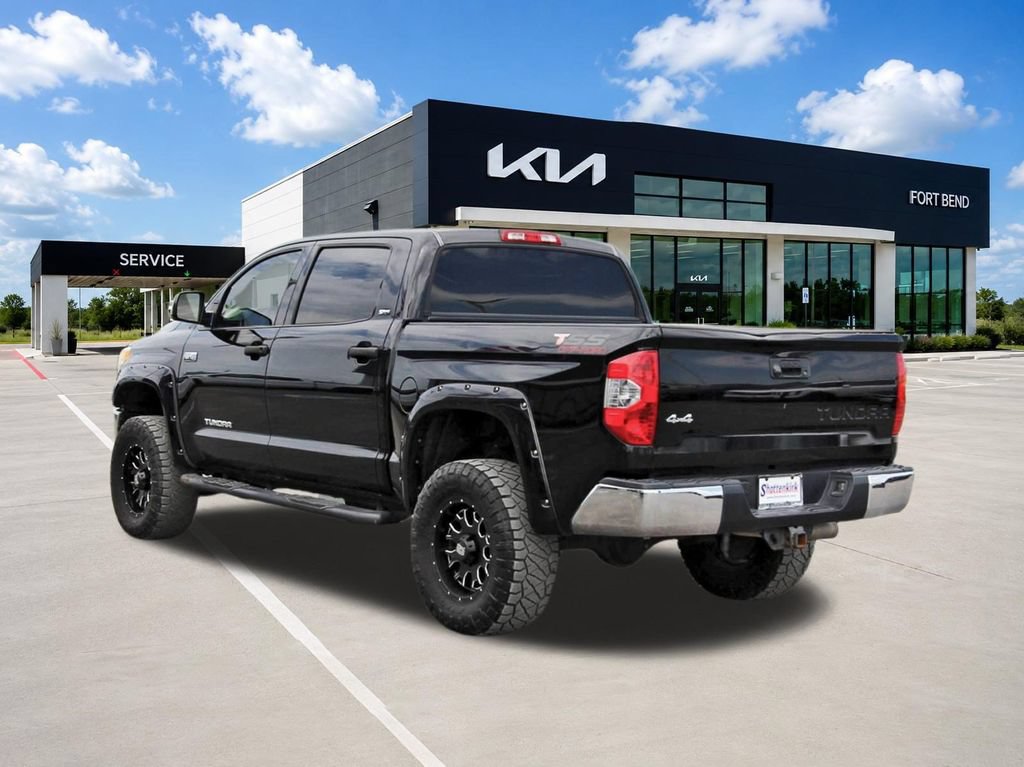 Used 2015 Toyota Tundra SR5 w/ SR5 Upgrade Package AWD/4WD image 7