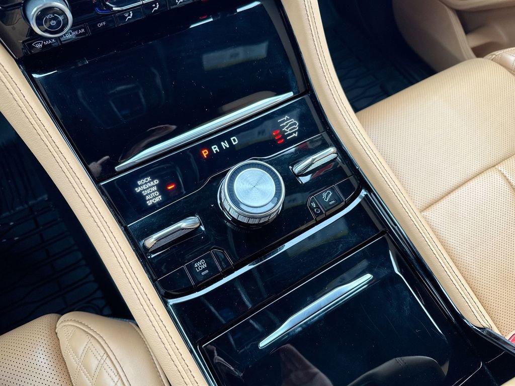 Used 2022 Jeep Grand Cherokee L Summit image 16