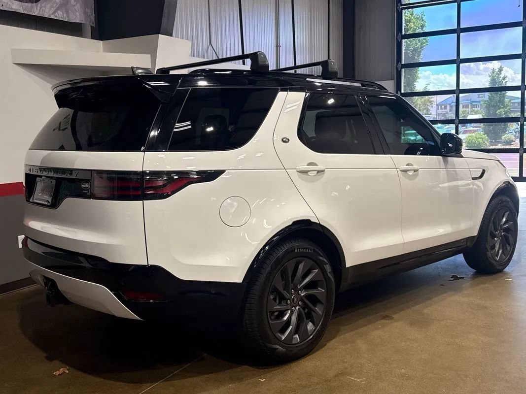 Used 2022 Land Rover Discovery S R-Dynamic AWD/4WD image 46