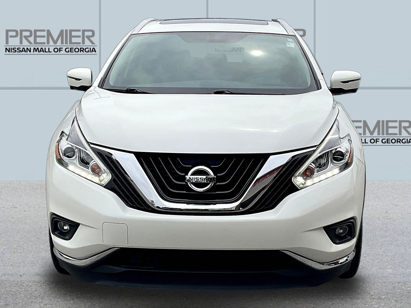 Used 2017 Nissan Murano Platinum w/ Platinum Technology Package FWD image 2