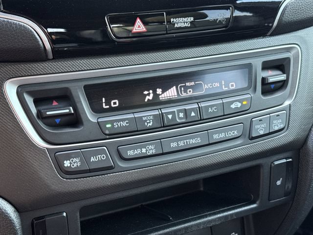 Used 2022 Honda Pilot TrailSport image 30
