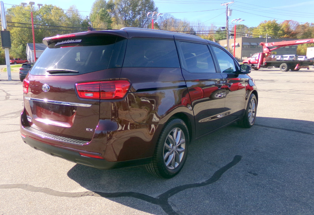 Used 2020 Kia Sedona EX image 7