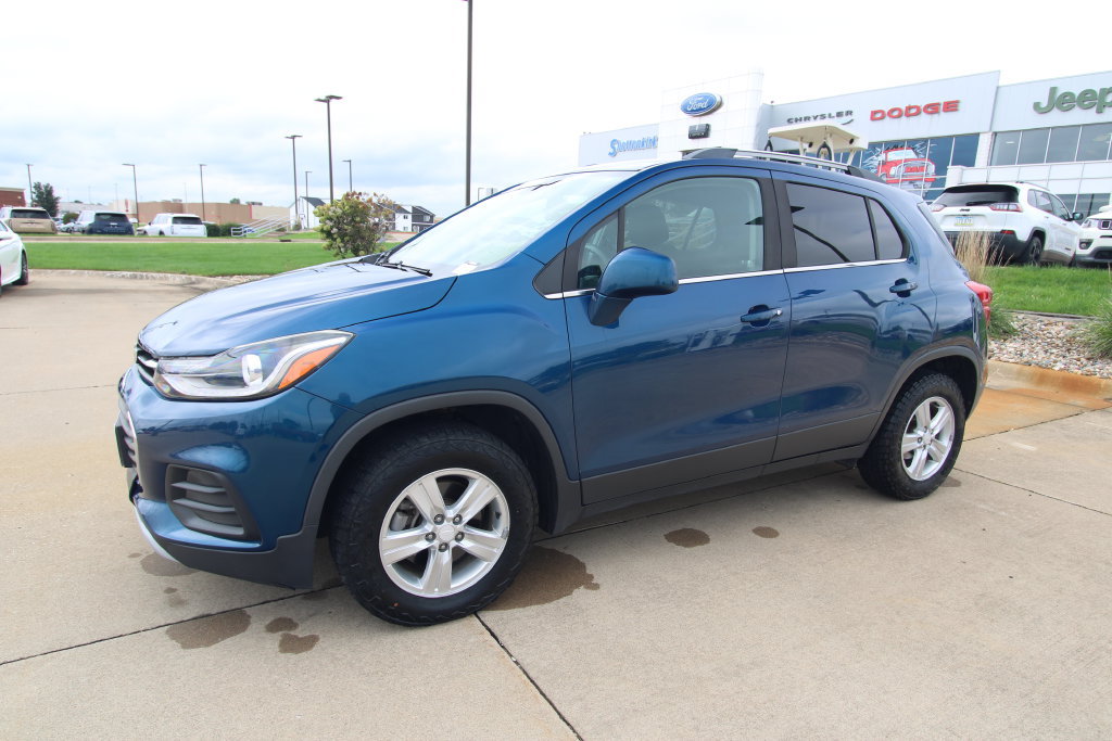 Used 2019 Chevrolet Trax LT AWD/4WD image 16