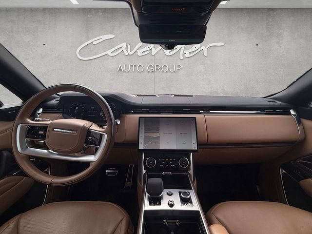 Used 2023 Land Rover Range Rover SE image 20